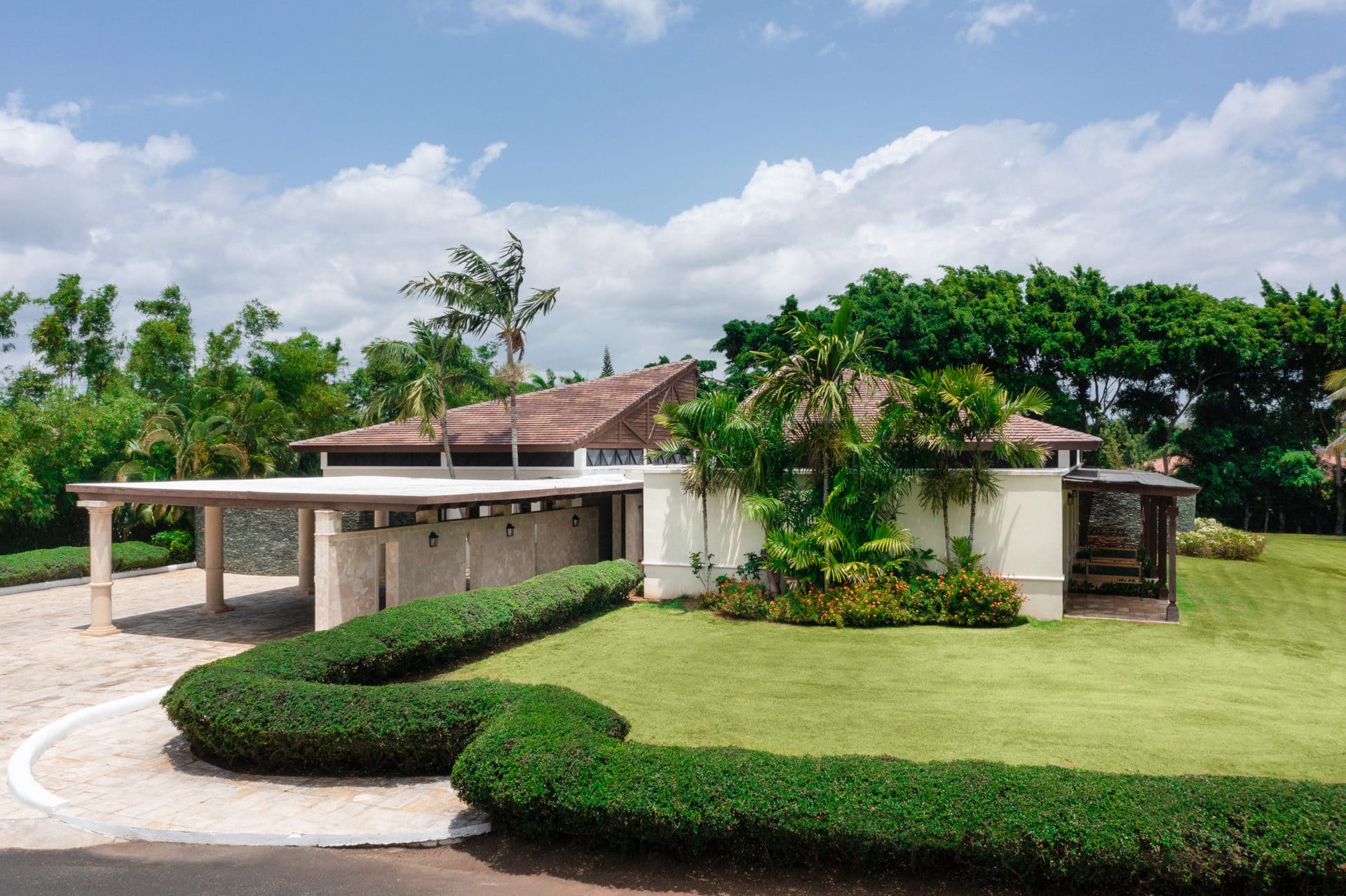 Casa de Campo villa overlooking the golf course